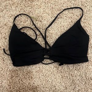 Black strapy bikini top